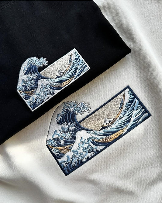THE GREAT WAVE OFF KANAGAWA | OVERSIZED T-SHIRT